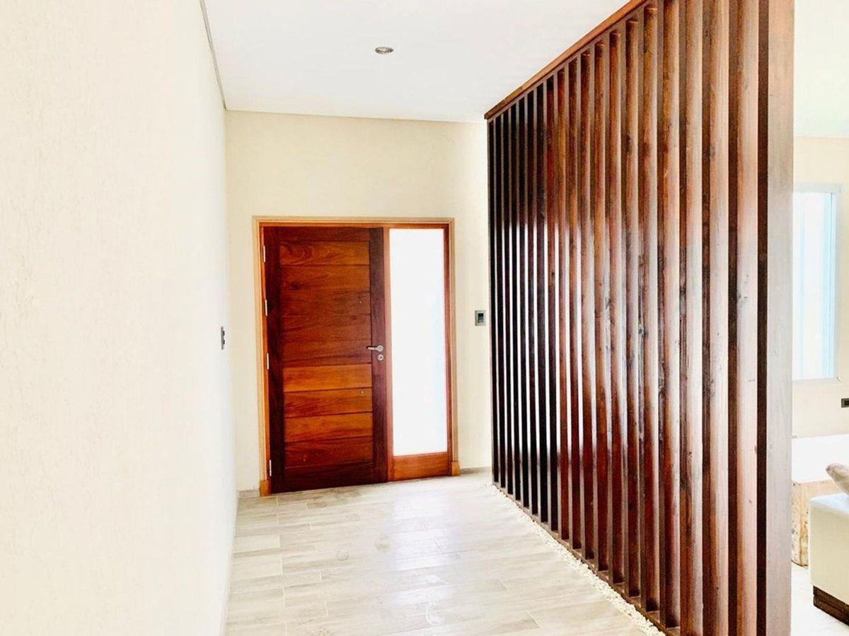 CASA EN VENTA FINCAS DE HUDSON 4 AMBIENTES P.BAJA