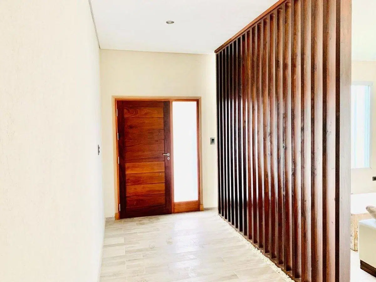 CASA EN VENTA FINCAS DE HUDSON 4 AMBIENTES P.BAJA 5