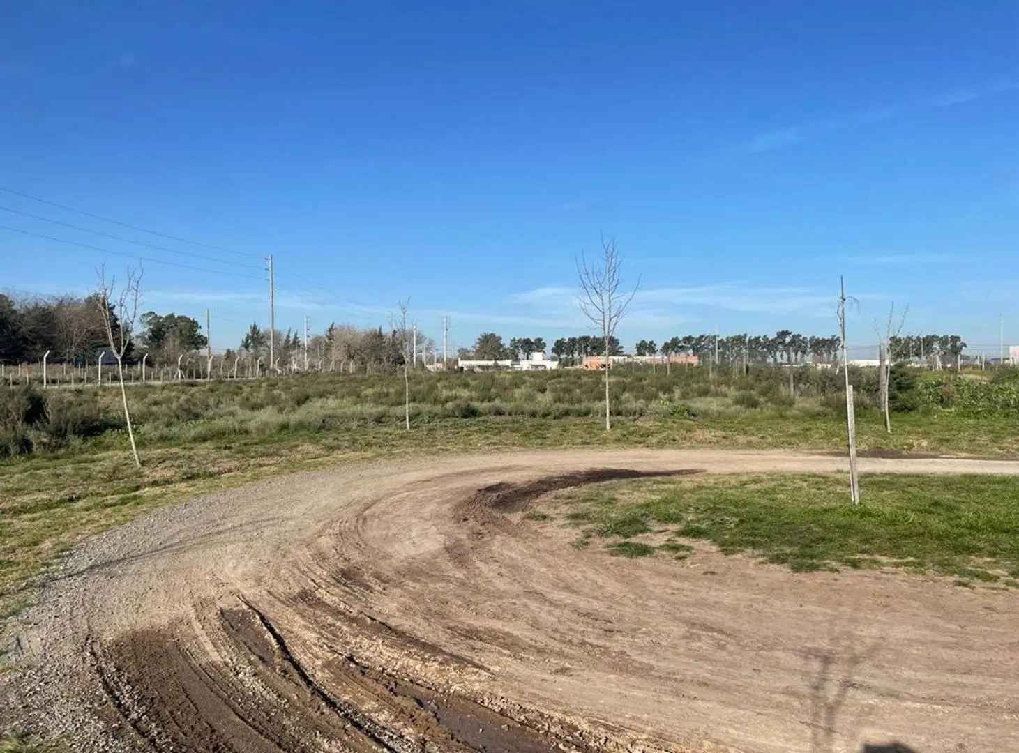 TERRENO EN VENTA LA CAÑADA I CITY BELL 2