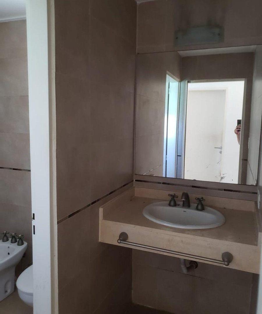 Foto de CASA EN VENTA EN GONNET, imagen 5