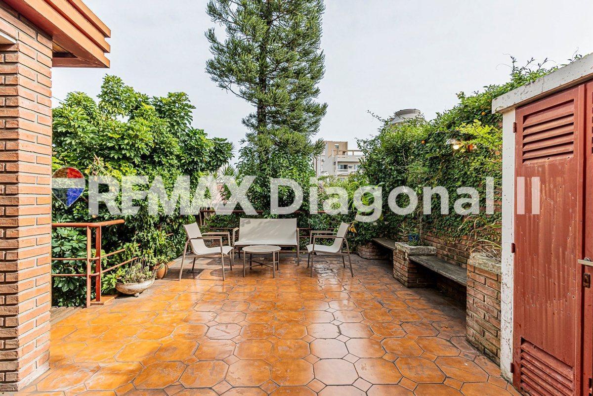 CASA EN VENTA LA PLATA CON LOCAL
