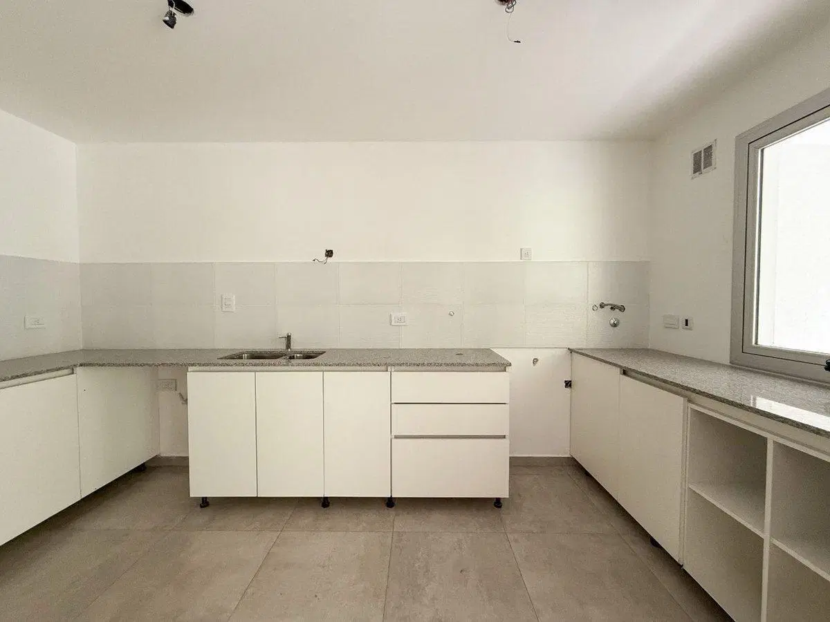 Departamento 2 dormitorios en venta, La Plata 4