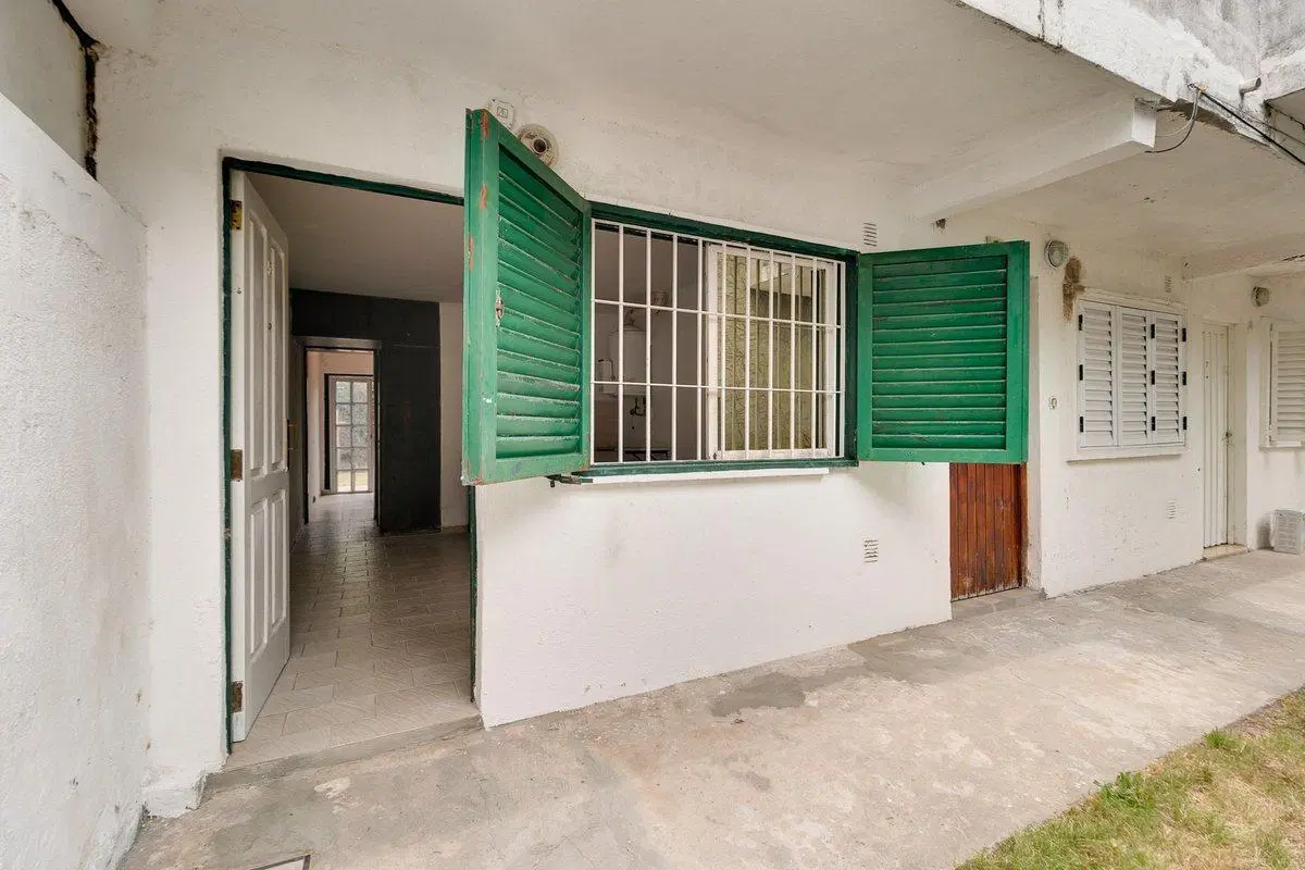PH EN VENTA EN LA PLATA , 1 DORMITORIO CON JARDIN 4