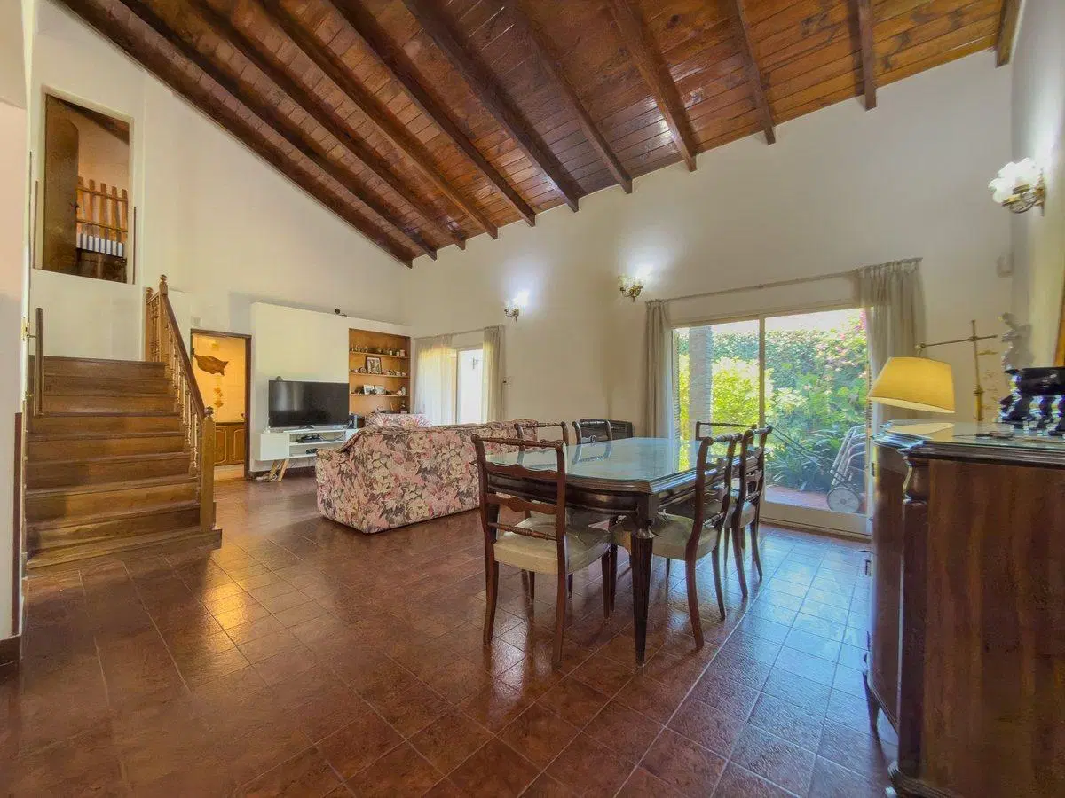 CASA EN VENTA DOS DORMITORIOS EN LA PLATA 3
