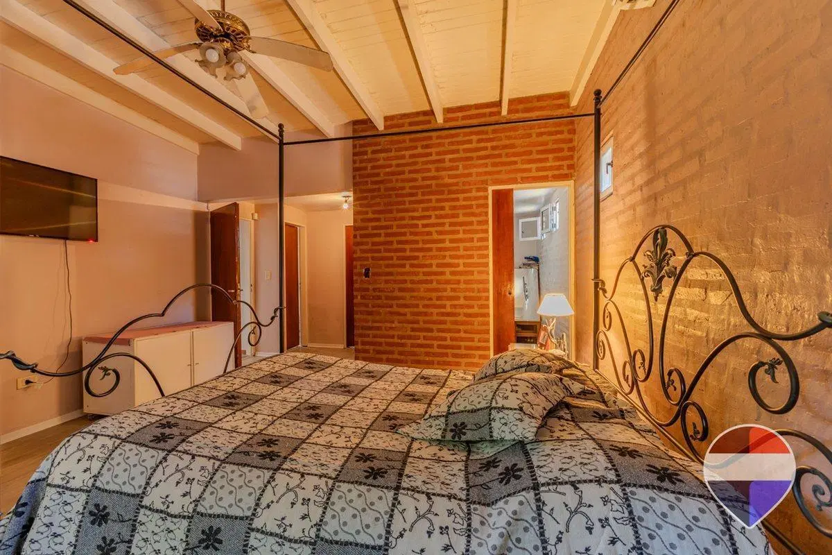 CASA EN VENTA EN GONNET LA PLATA 3