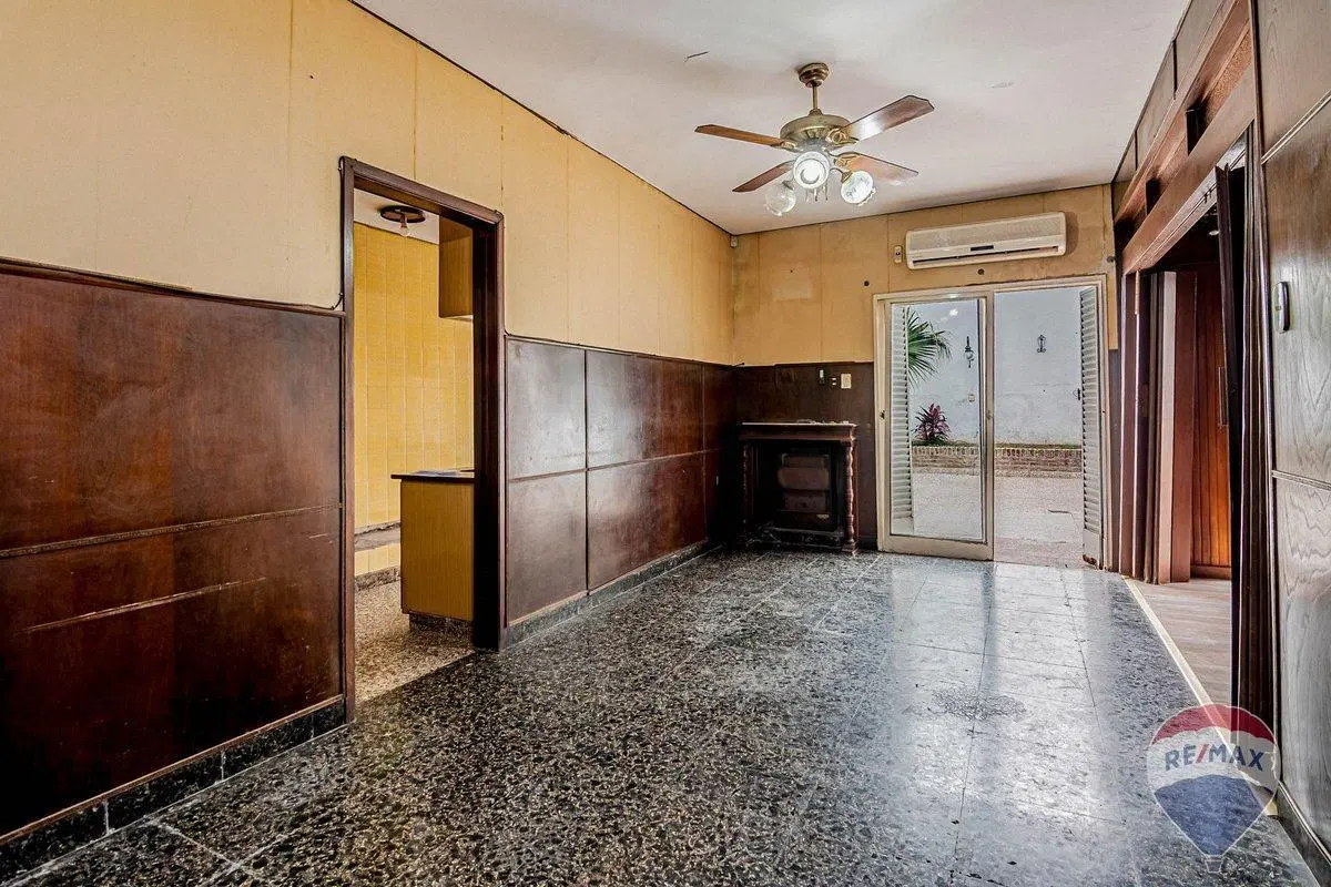 CASA EN VENTA 2 DORMITORIOS - LA PLATA 3