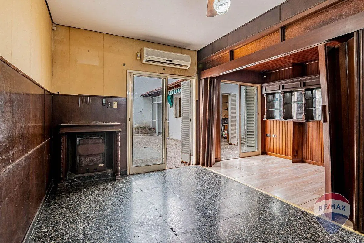 CASA EN VENTA 2 DORMITORIOS - LA PLATA 4