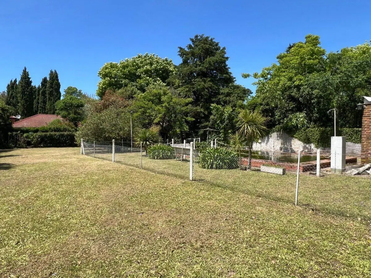 Casa Quinta en Venta en La Hermosura 8