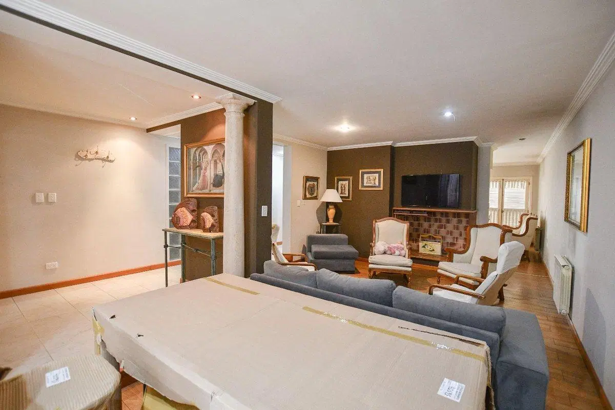CASA EN VENTA LA PLATA 5