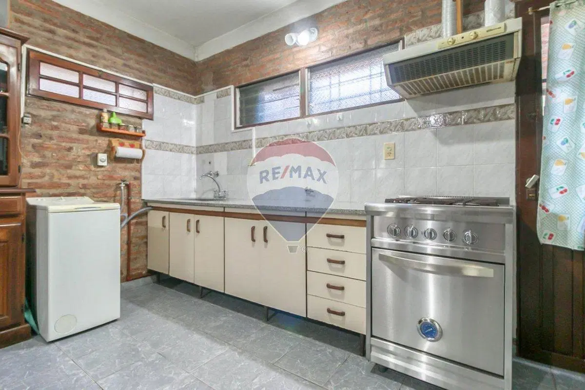 CASA EN VENTA LOS HORNOS 4