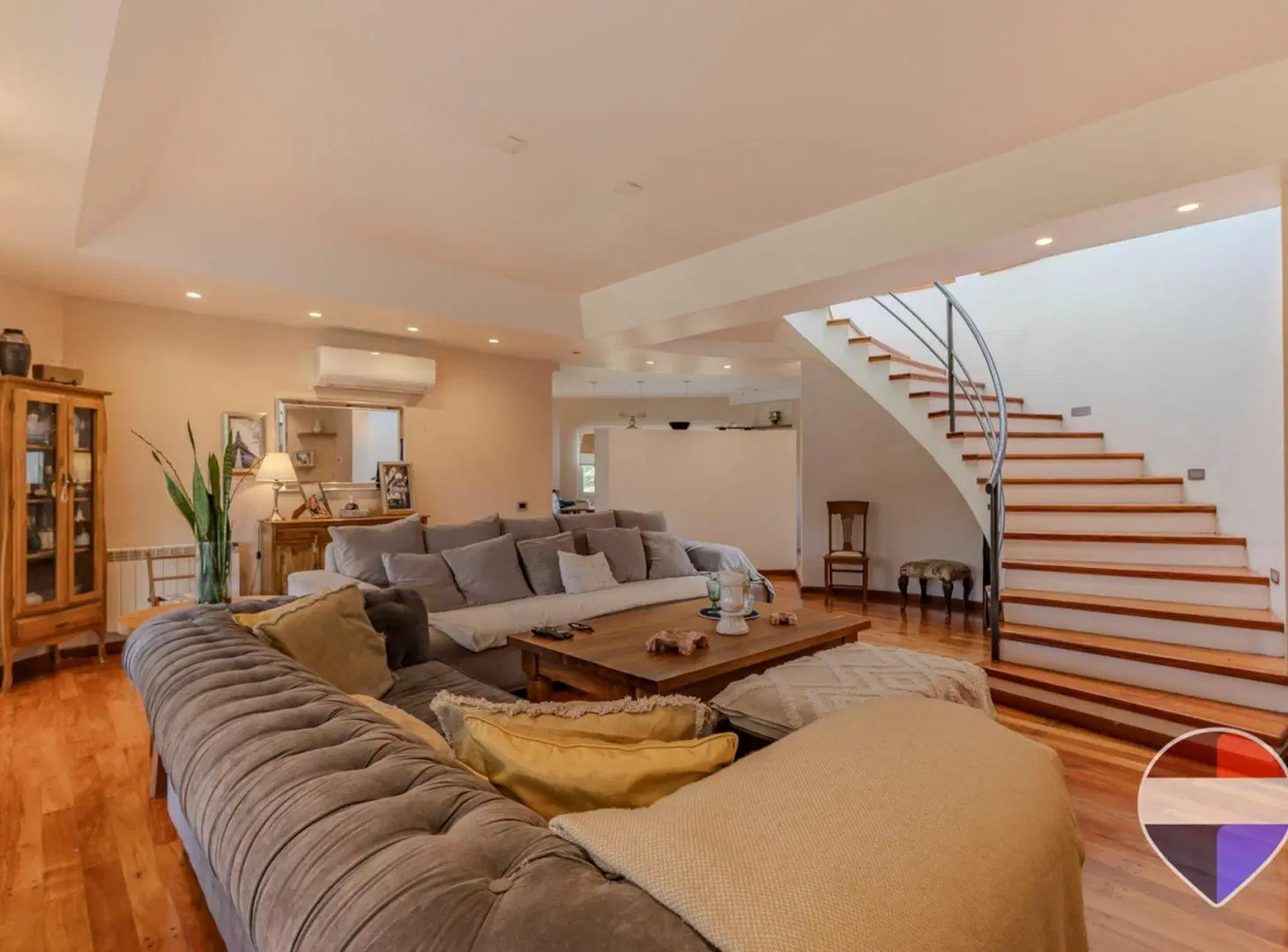 CASA EN VENTA City Bell - Los Ceibos 3
