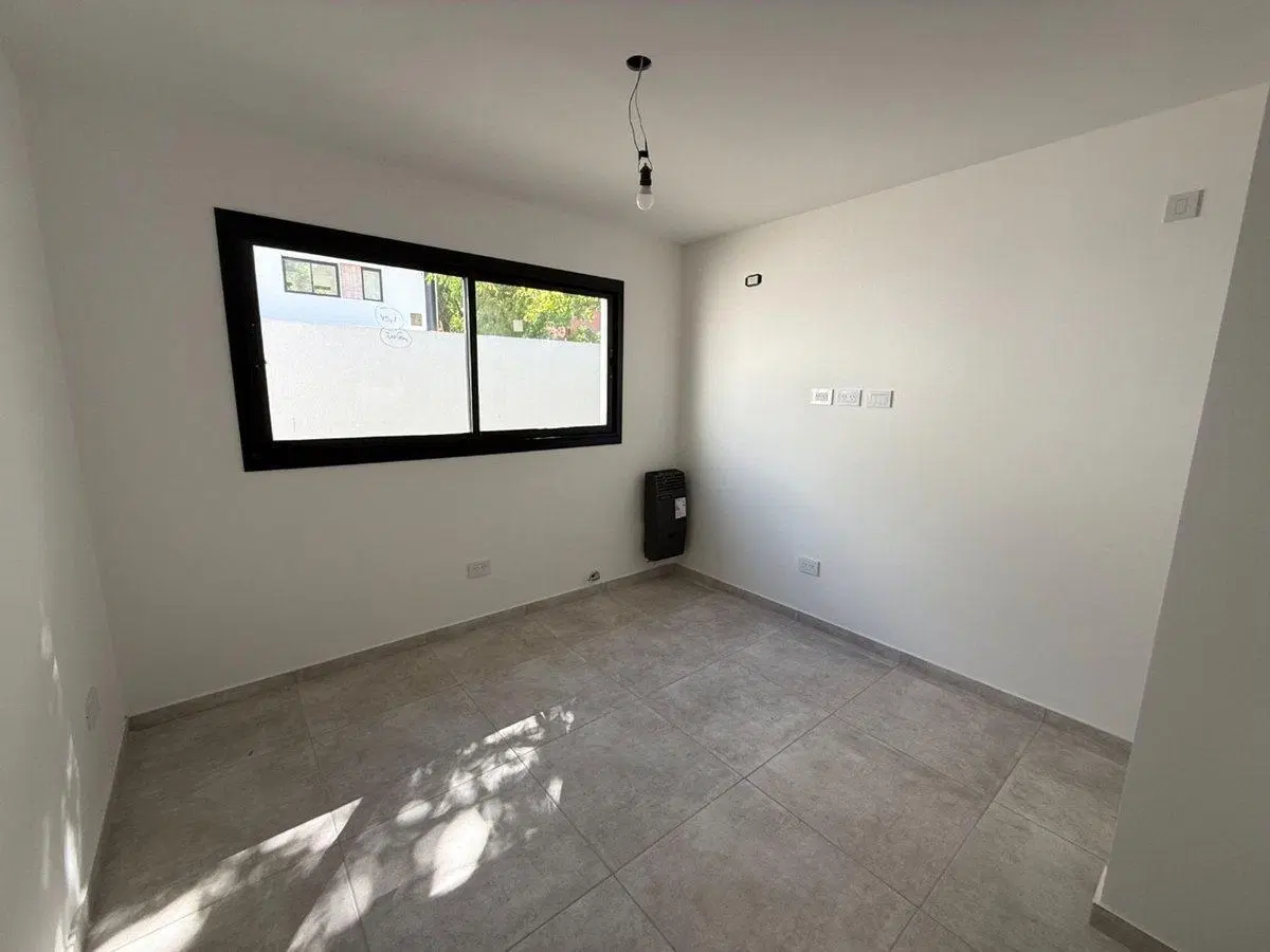Venta casa en City Bell 2