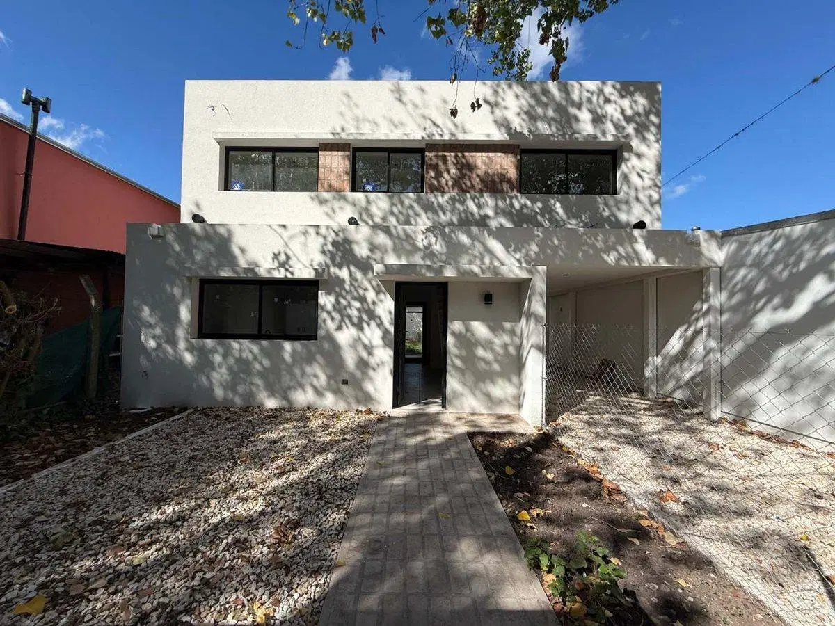 Casa en City Bell 3