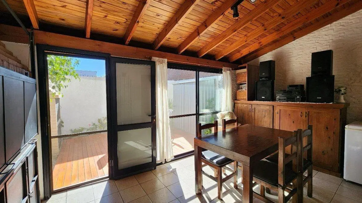 CASA EN VENTA EN LOS HORNOS 5