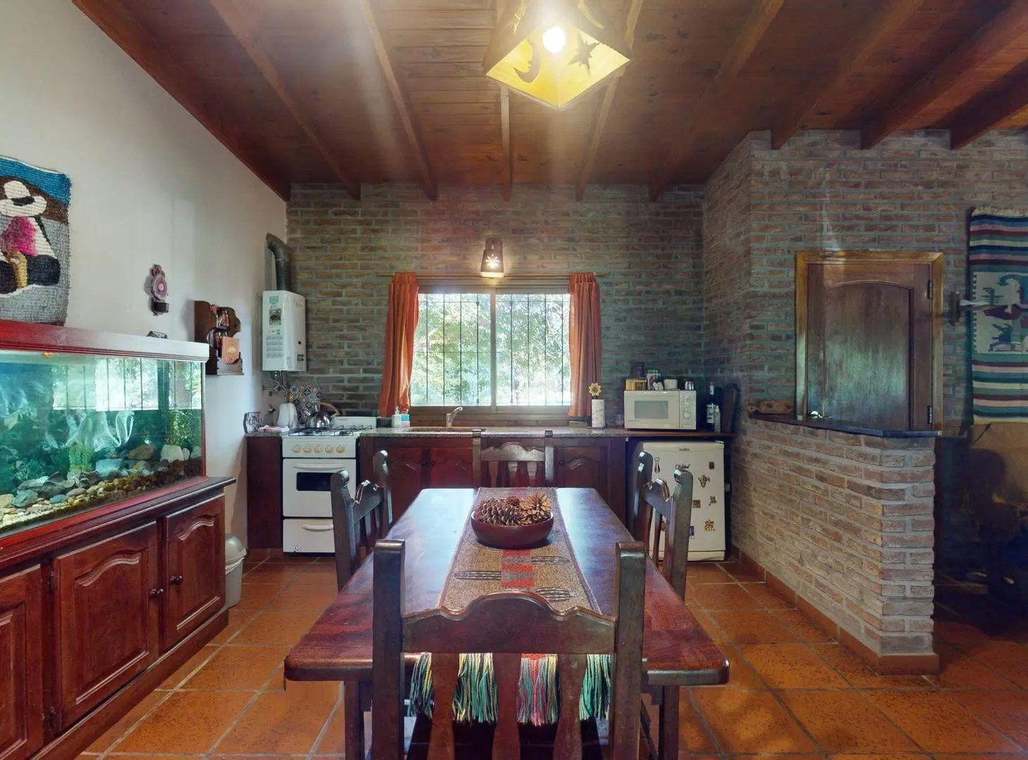 Casa en VENTA 4 dorm. en Arana 5 Hectareas 220 m2. 4
