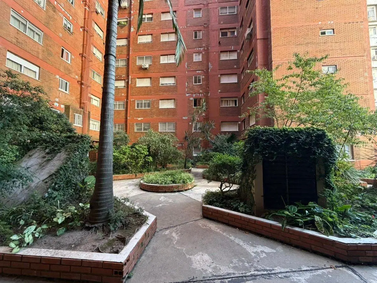 DEPARTAMENTO EN VENTA LA PLATA 5