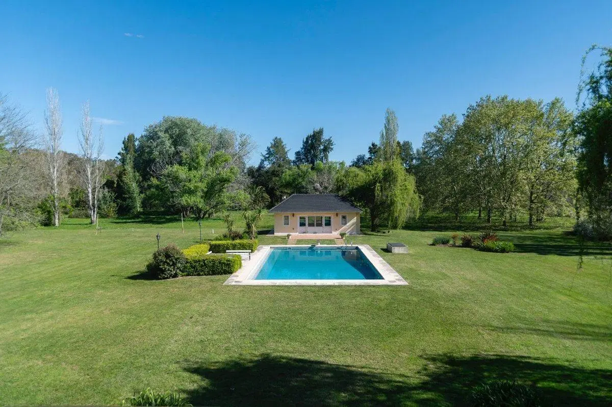 CASA EN VENTA EN CAMPOS DE ROCA, ZONA CHACRA 4