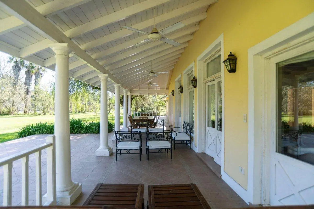 CASA EN VENTA EN CAMPOS DE ROCA, ZONA CHACRA 5