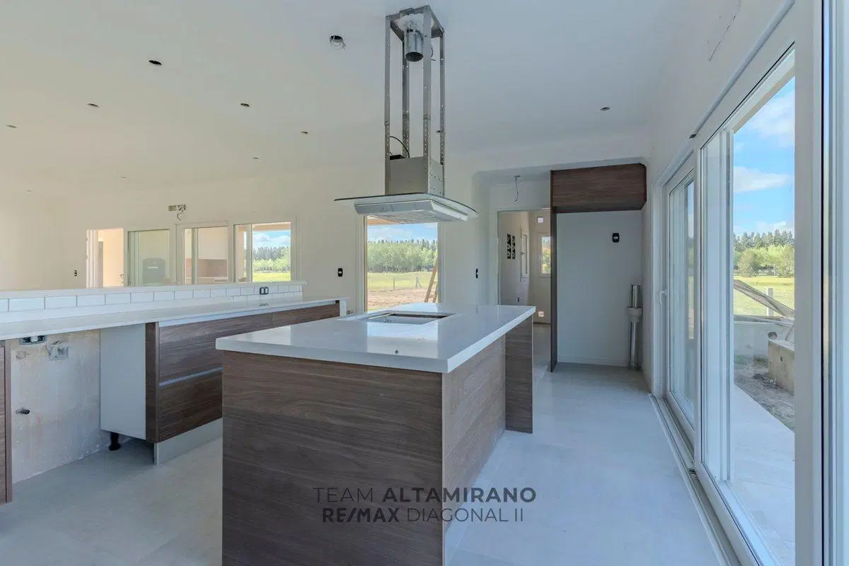 CASA EN VENTA EN HARAS DEL SUR 2 2