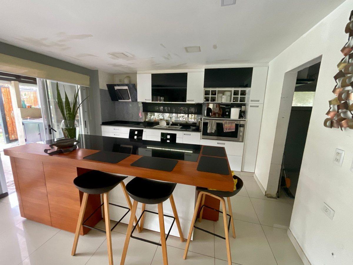 Foto de CASA EN VENTA EN LAS ACACIAS HUDSON, imagen 2