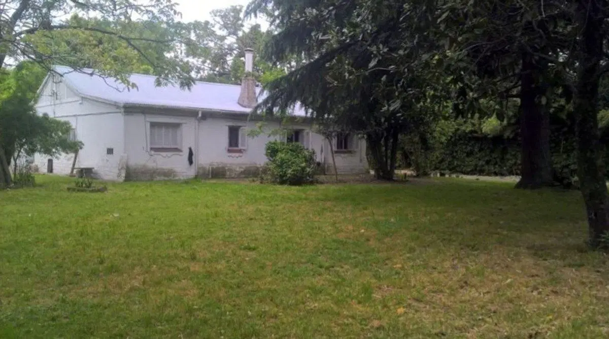 CASA EN VENTA CITY BELL 3