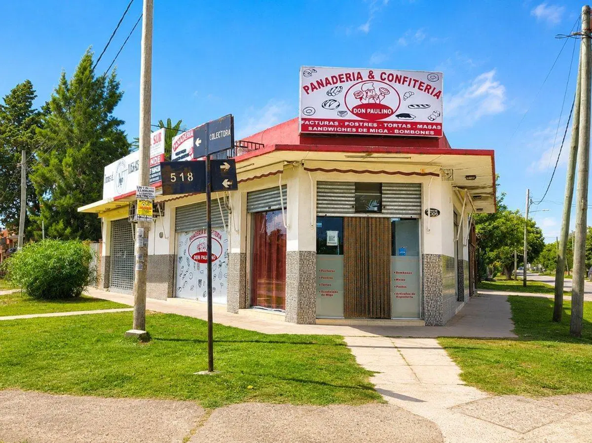 Venta  2  locales  en El Pato, Berazategui 4
