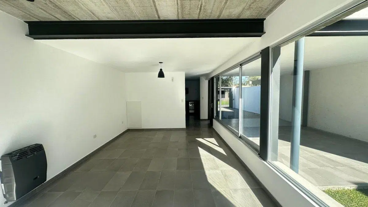 Casa en  venta en City Bell 2