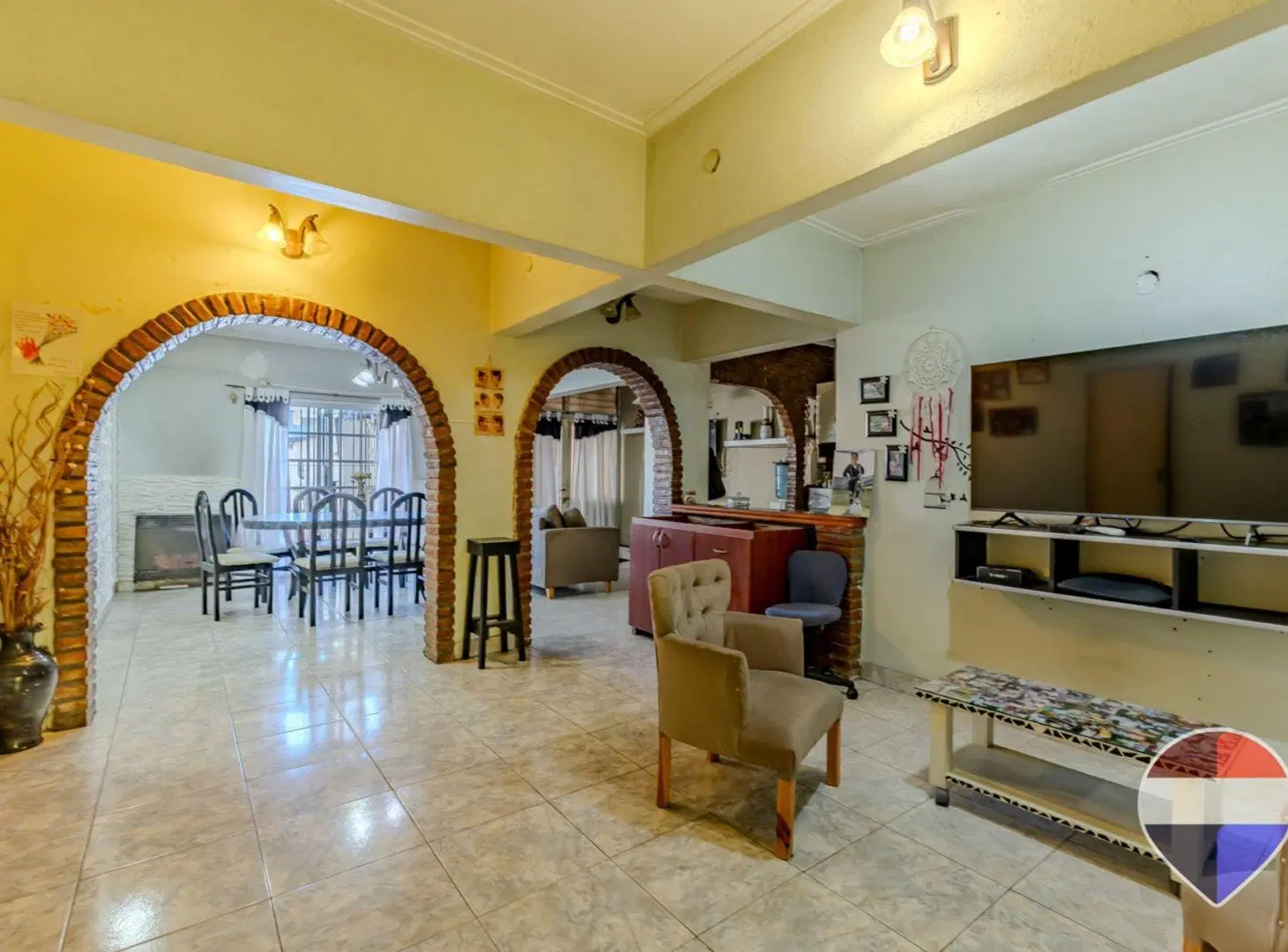 CASA EN VENTA LA PLATA 5