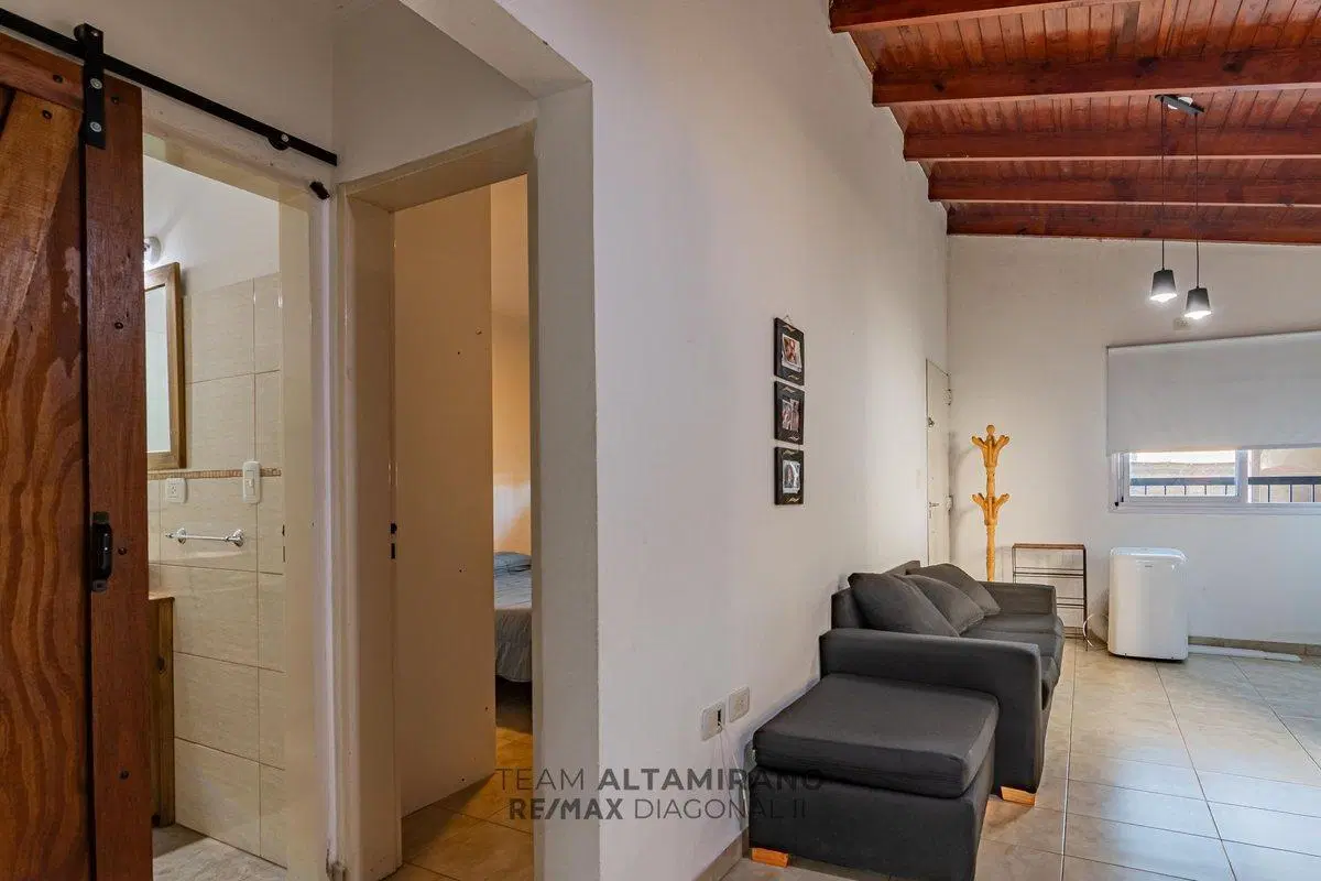 CASA EN VENTA EN VILLA CASTELLS, GONNET 5