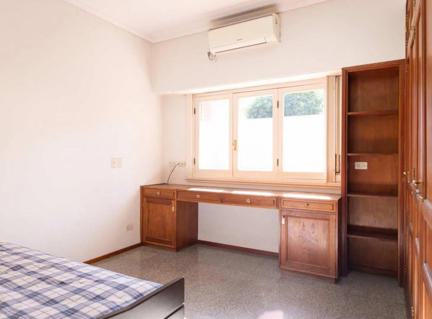 CASA EN VENTA LA PLATA 3