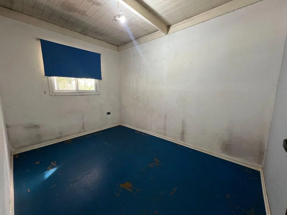 CASA EN VENTA LA PLATA CITY BELL A REFACCIONAR 3