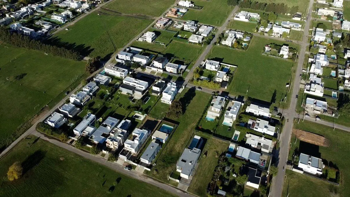 LOTE EN VENTA EN LA PLATA 5