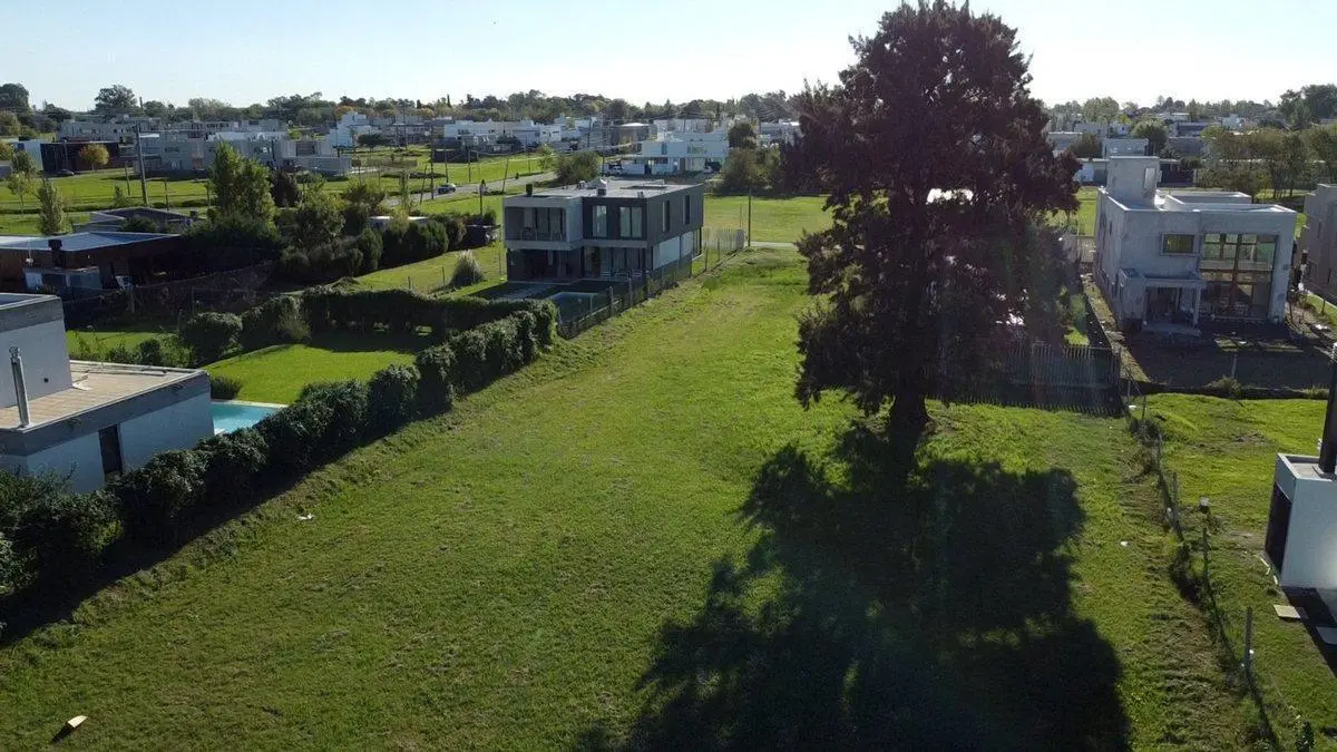 LOTE EN VENTA EN LA PLATA 3