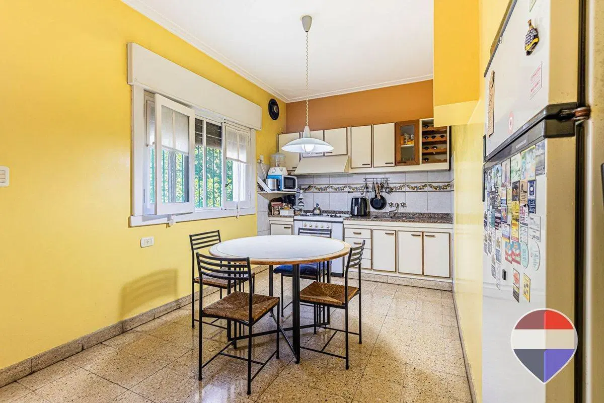 Casa en venta City Bell 4