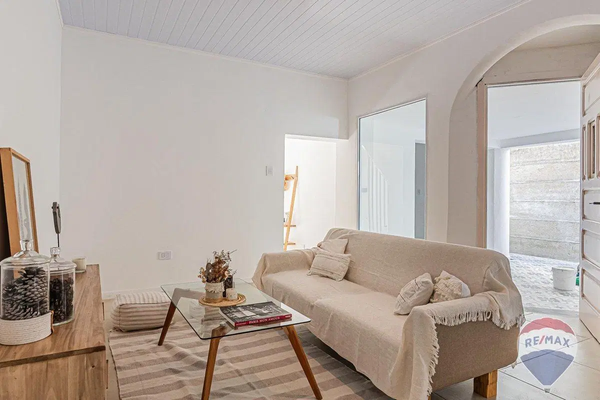 Casa en venta - La Plata 3