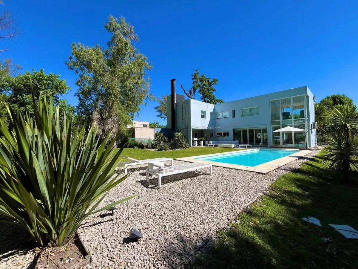 Casa en Venta,  villa Elisa 2