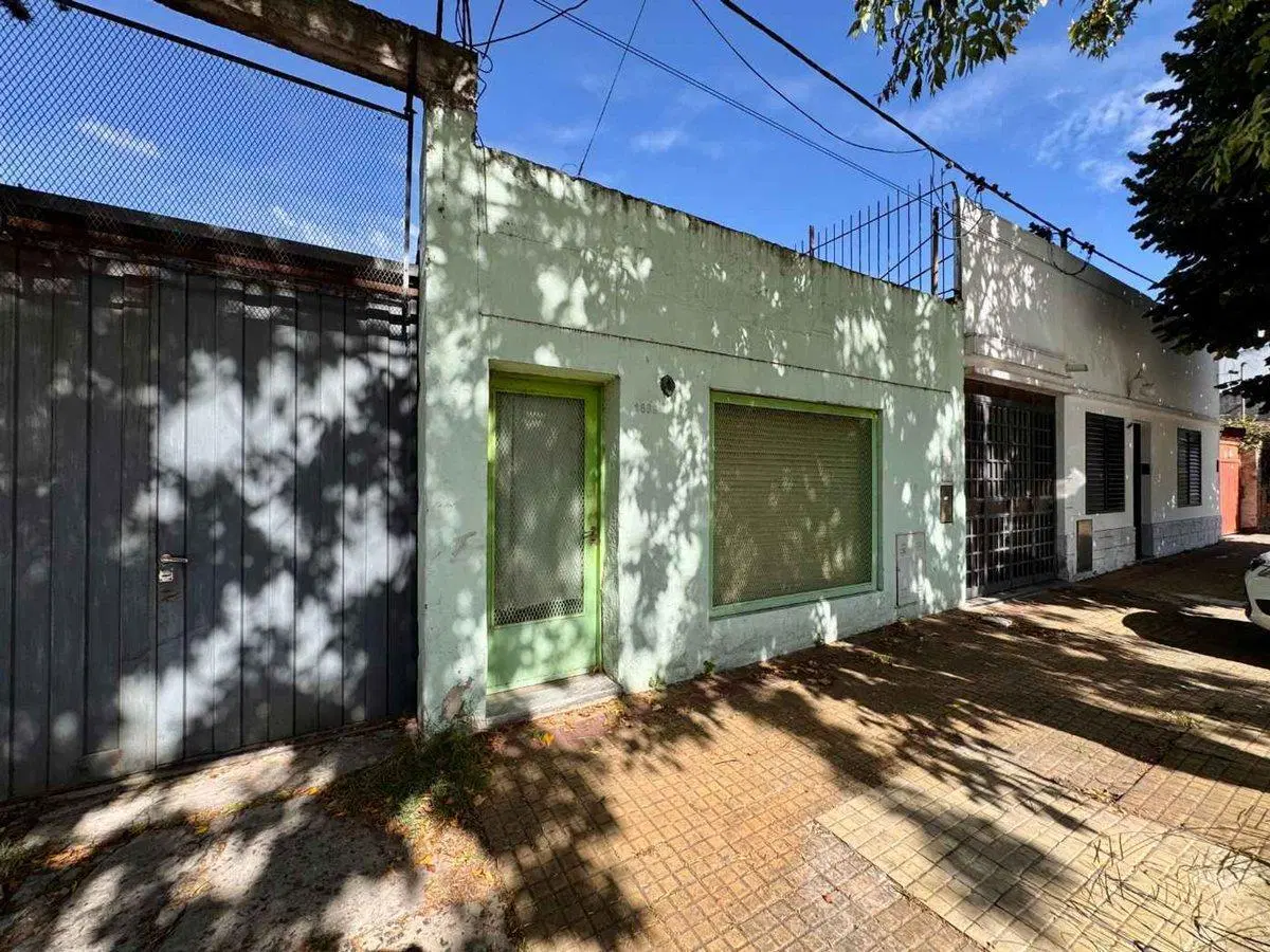Galpón en Venta, La Loma - La Plata 3