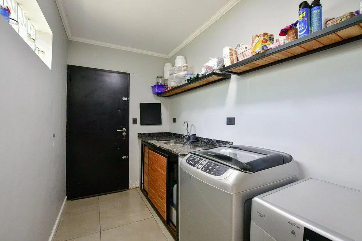 Casa en venta en Lisandro Olmos 4