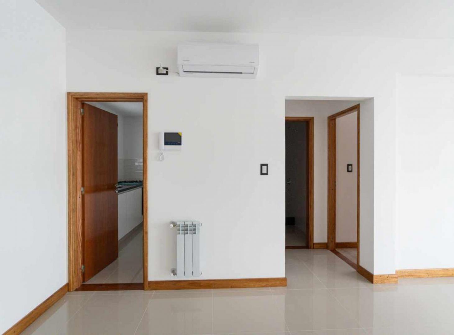 Foto de Departamento de un dormitorio en venta en La Plata, imagen 5