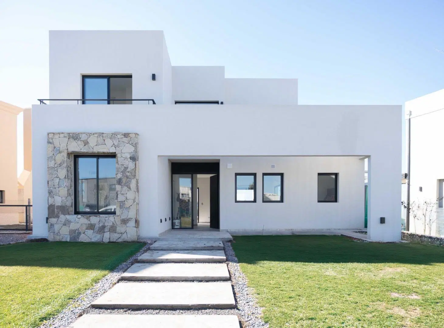 Casas en venta en Barrio Privado en Pilar 3