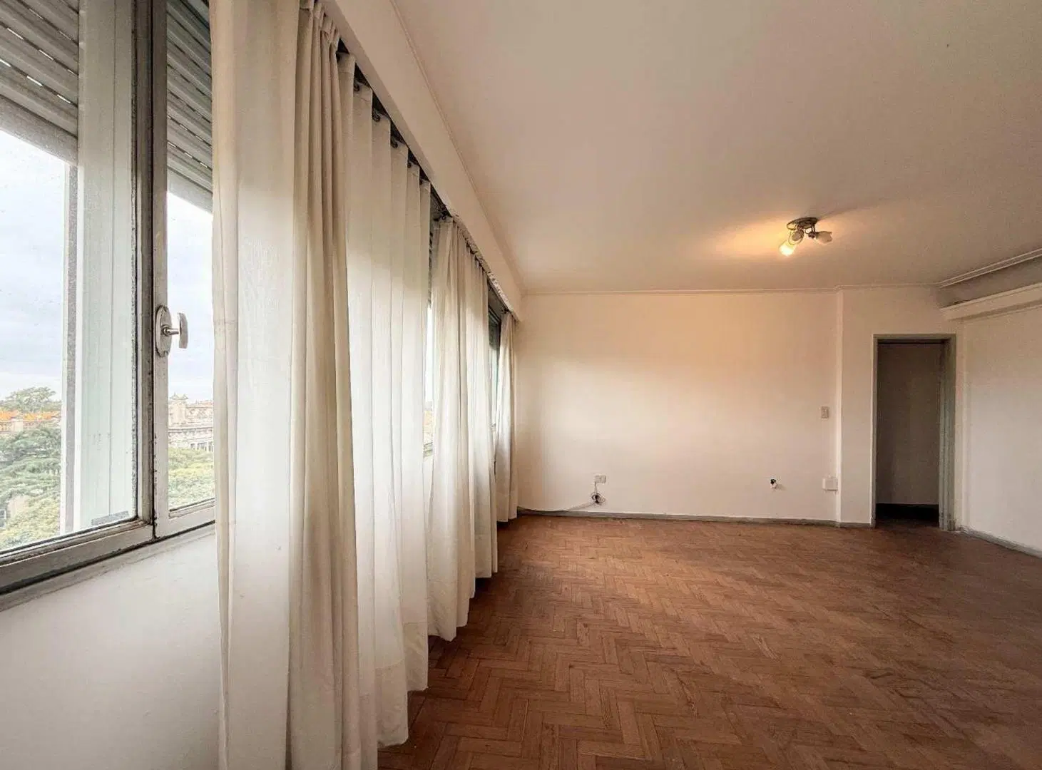 DEPARTAMENTO EN VENTA 3 DORMITORIOS LA PLATA 5