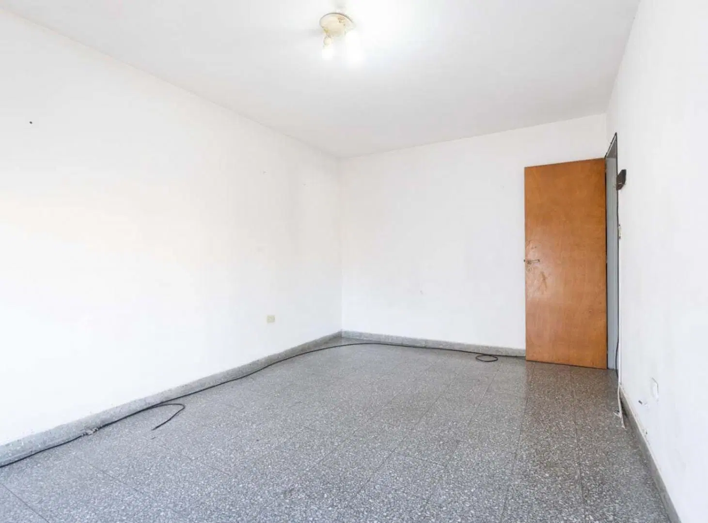 DEPARTAMENTO EN VENTA DOS DORMITORIOS LA PLATA 2