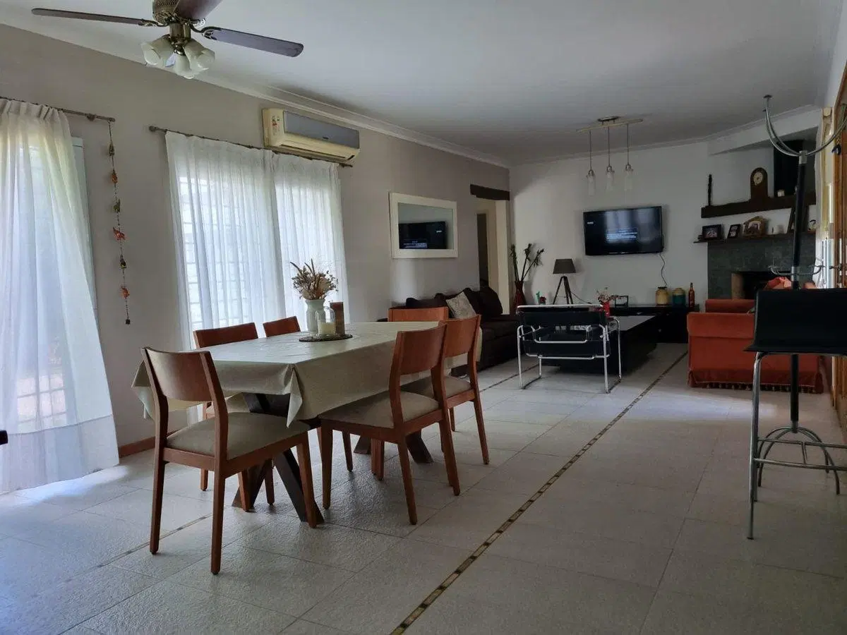Casa en venta Chascomús 3