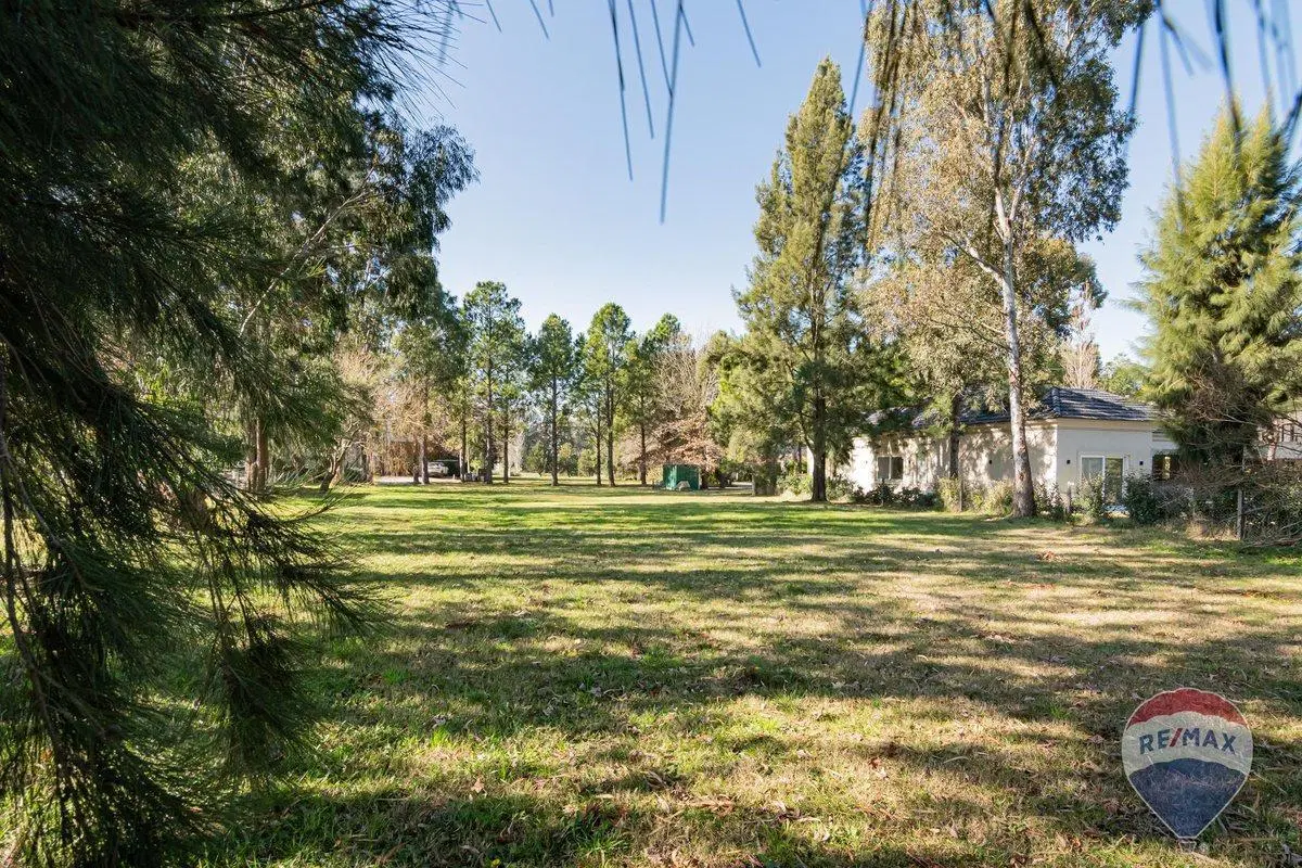 LOTE EN VENTA EN MIRALAGOS 5
