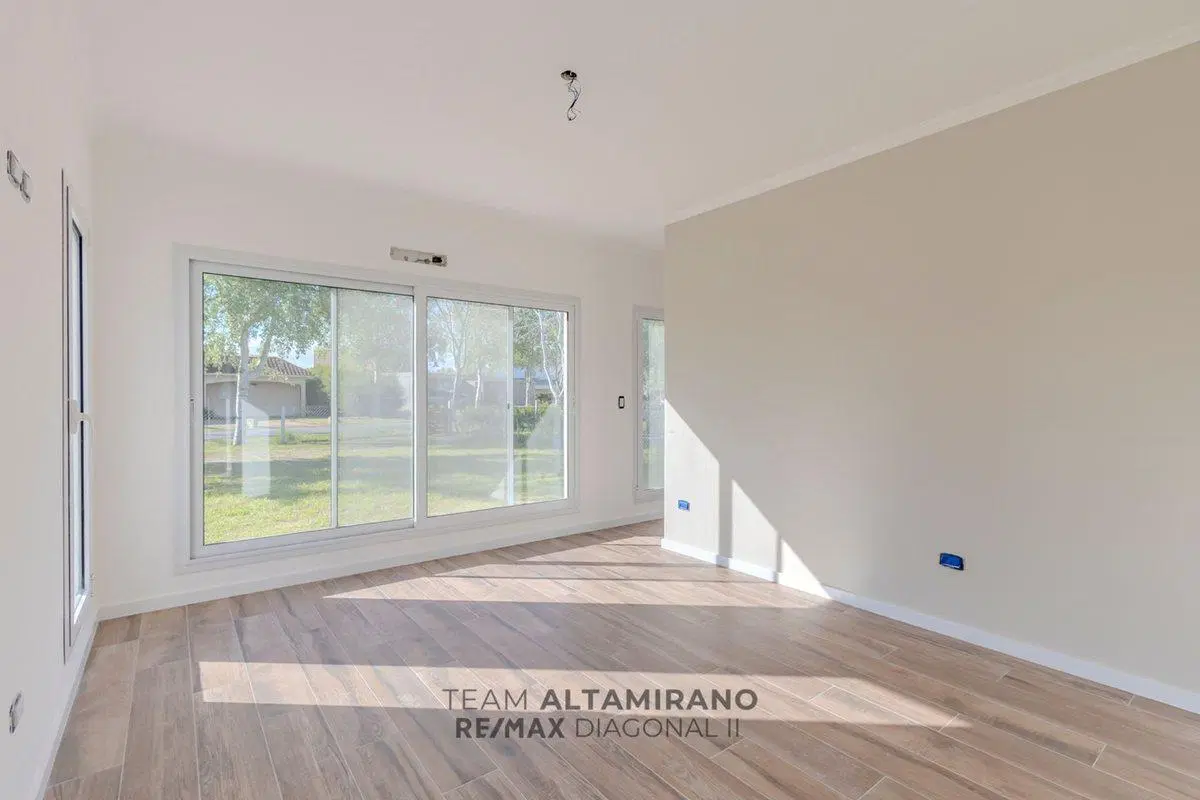 CASA EN VENTA EN HARAS DEL SUR 2, A ESTRENAR 4