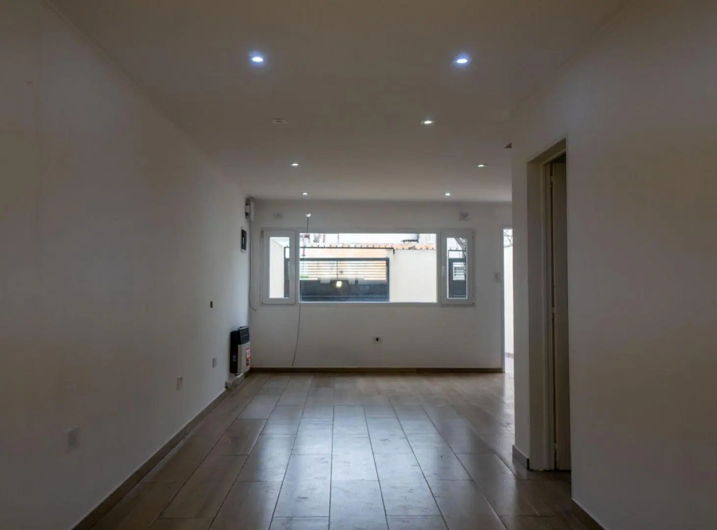 CASA EN VENTA LA PLATA A ESTRENAR 5