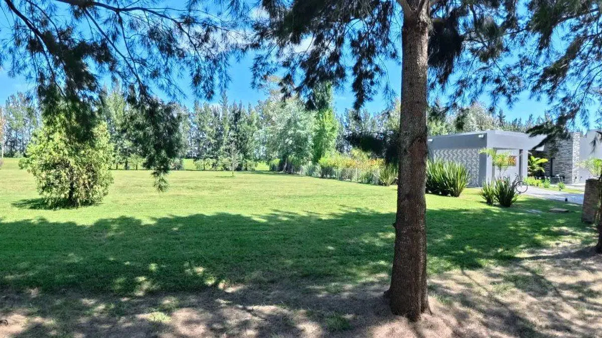 LOTE EN MIRALAGOS CLUB DE CAMPO,GOLF Y SPA 5
