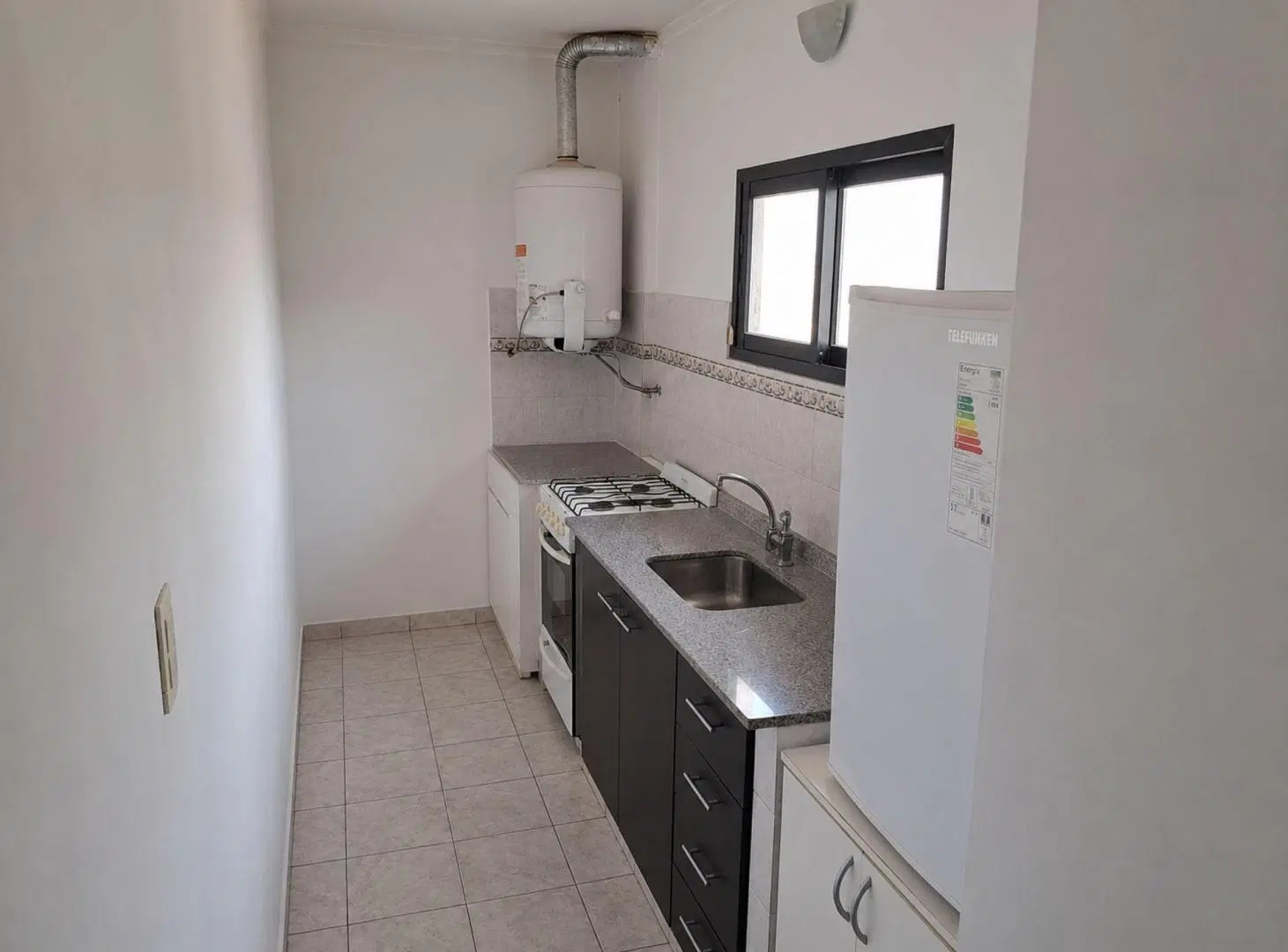 DEPARTAMENTO EN VENTA LA PLATA CON COCHERA 5