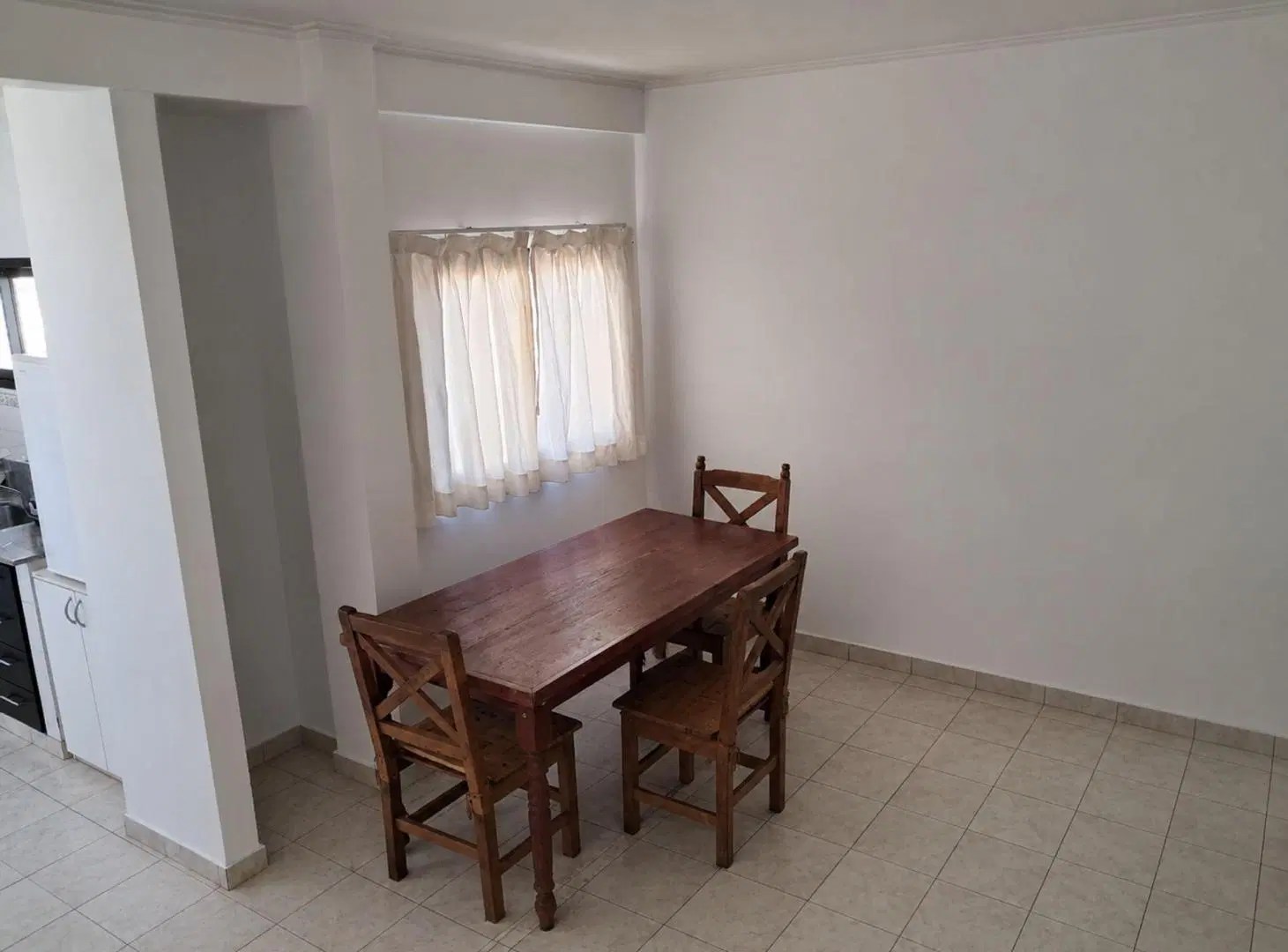 DEPARTAMENTO EN VENTA LA PLATA CON COCHERA 4