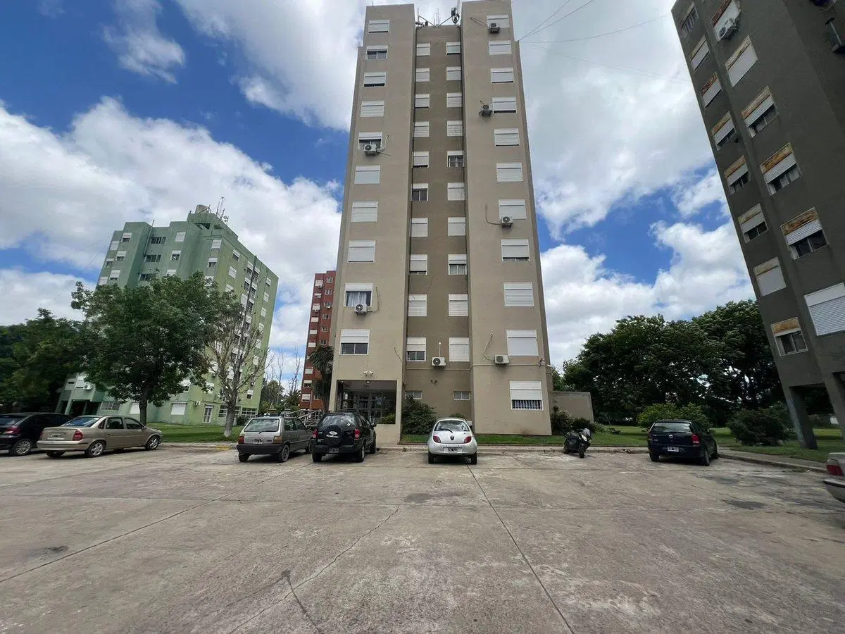 DEPARTAMENTO EN ALQUILER DE 2 DORMITORIOS 3